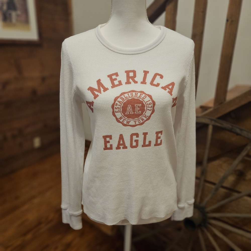 American Eagle Outfitters White Long Sleeve Tee with Red Print - Picture 6 of 7